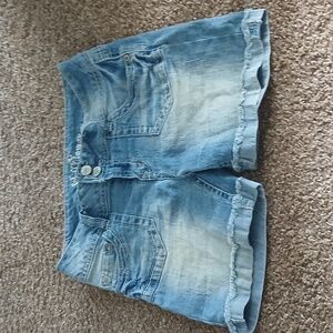 Wallflower jounirs denim blue jean shorts size 11